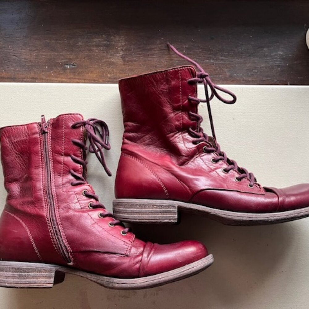 Miz Mooz Lukas Boots in Bordeaux, Size 10.5/11